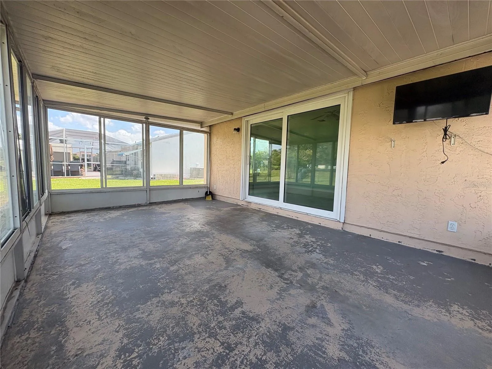 2755 GREENDALE RD, photo 33