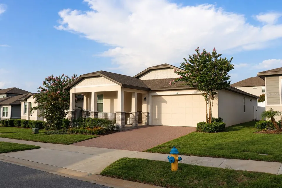 2312 CROSSBOW ST, photo 2