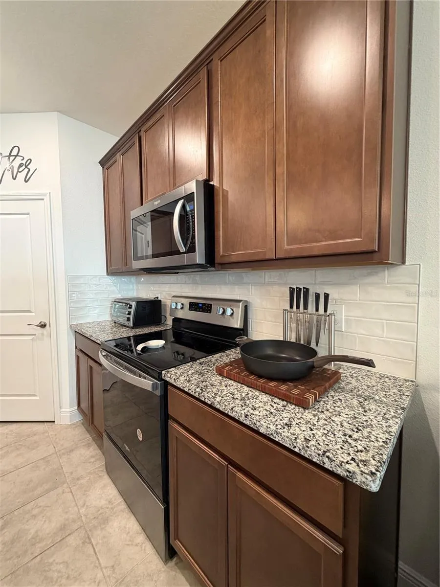 2312 CROSSBOW ST, photo 16