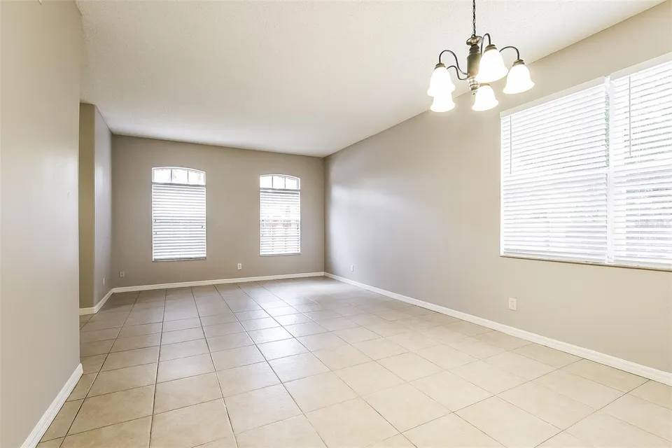14401 KRISTENRIGHT LN, photo 9