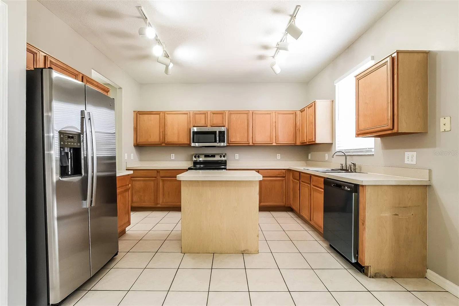 14401 KRISTENRIGHT LN, photo 13