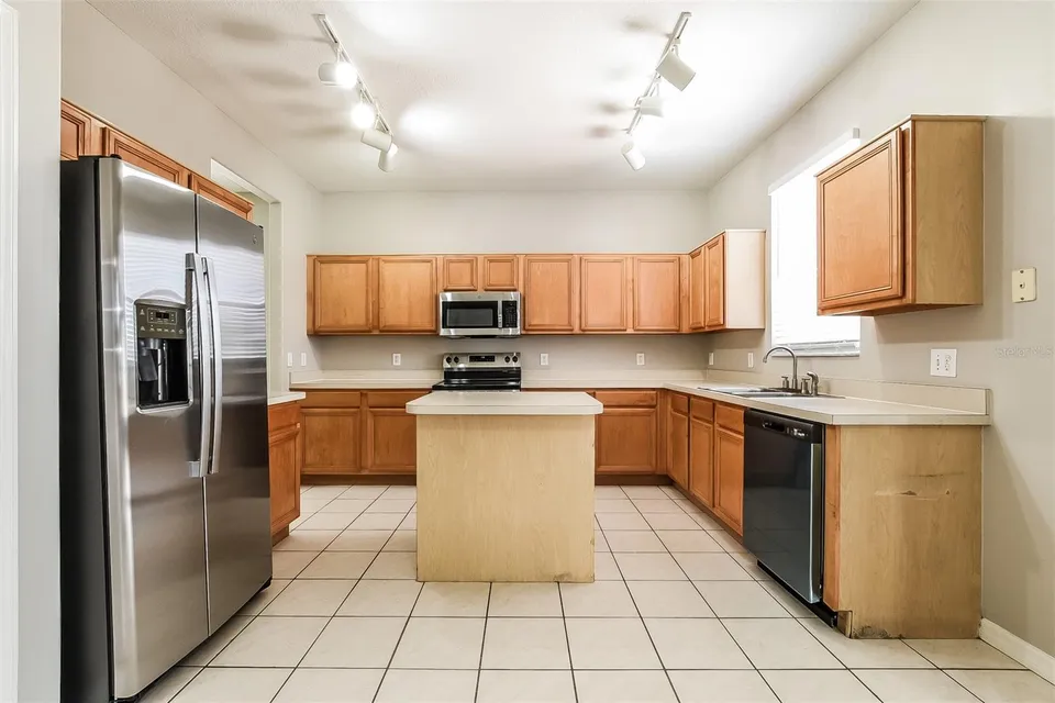 14401 KRISTENRIGHT LN, photo 13