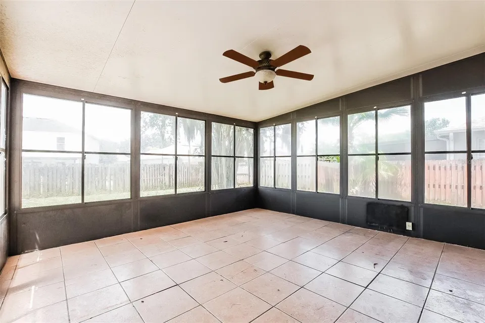 14401 KRISTENRIGHT LN, photo 17