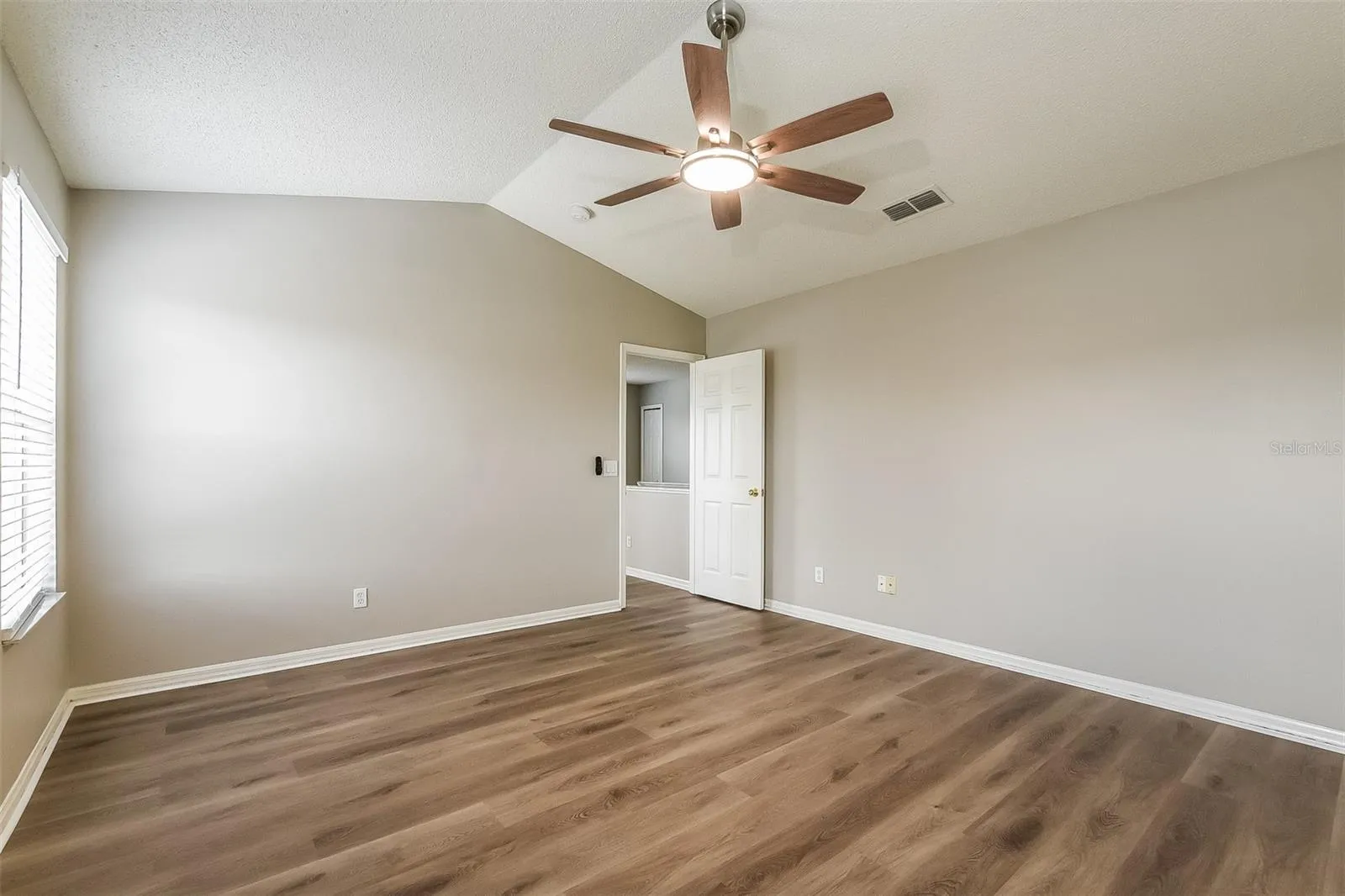 14401 KRISTENRIGHT LN, photo 21