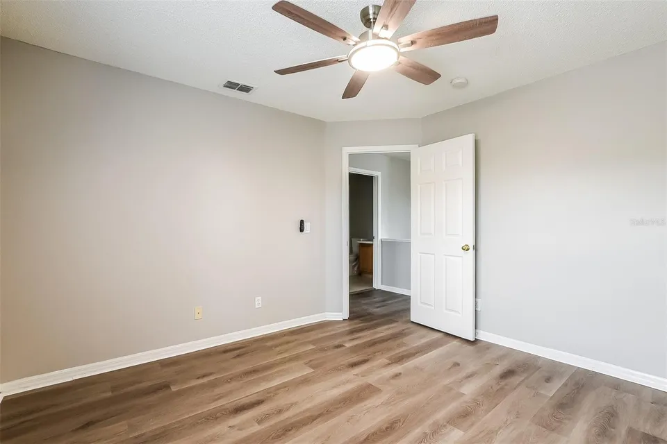 14401 KRISTENRIGHT LN, photo 27