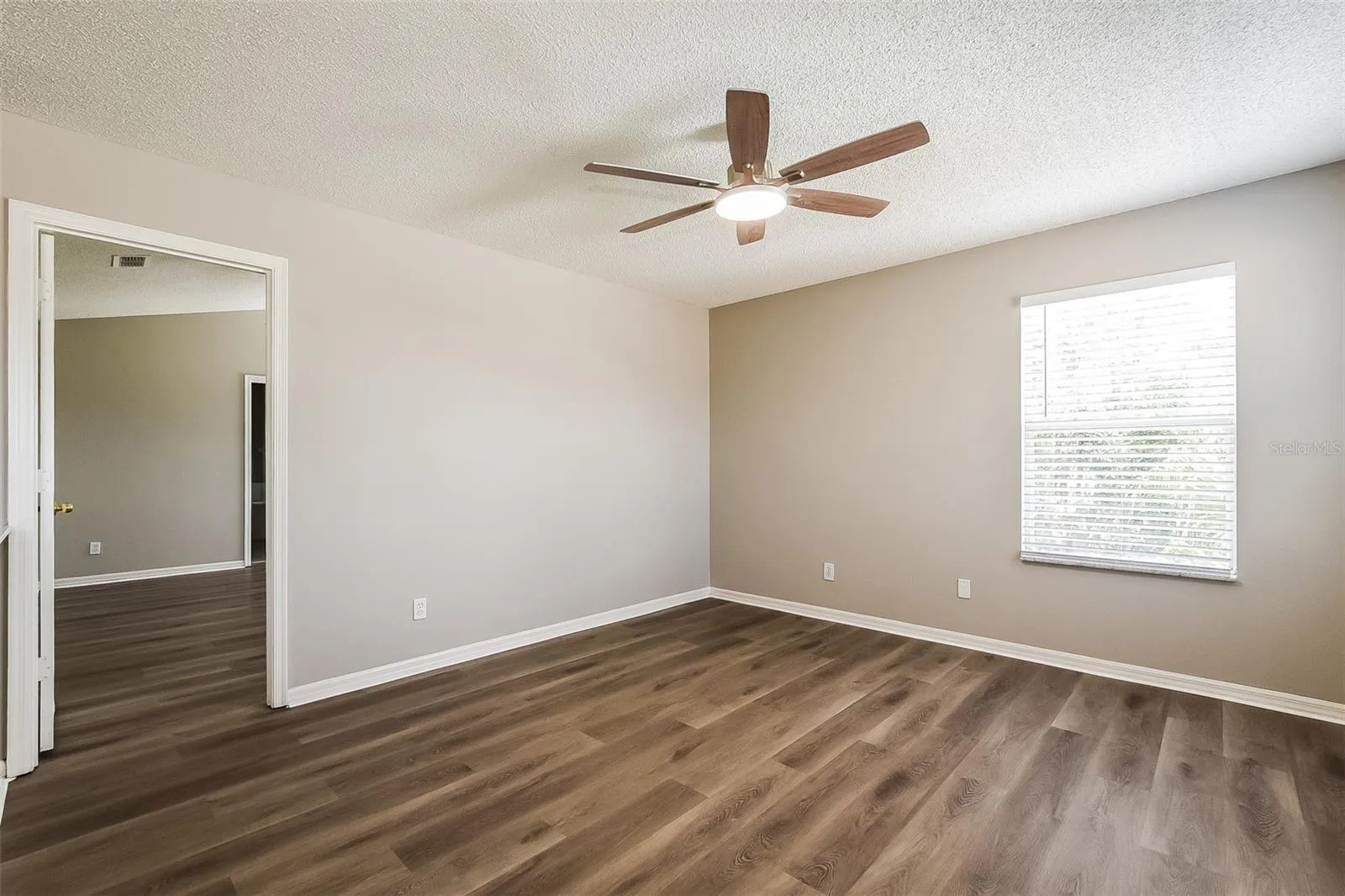 14401 KRISTENRIGHT LN, photo 28