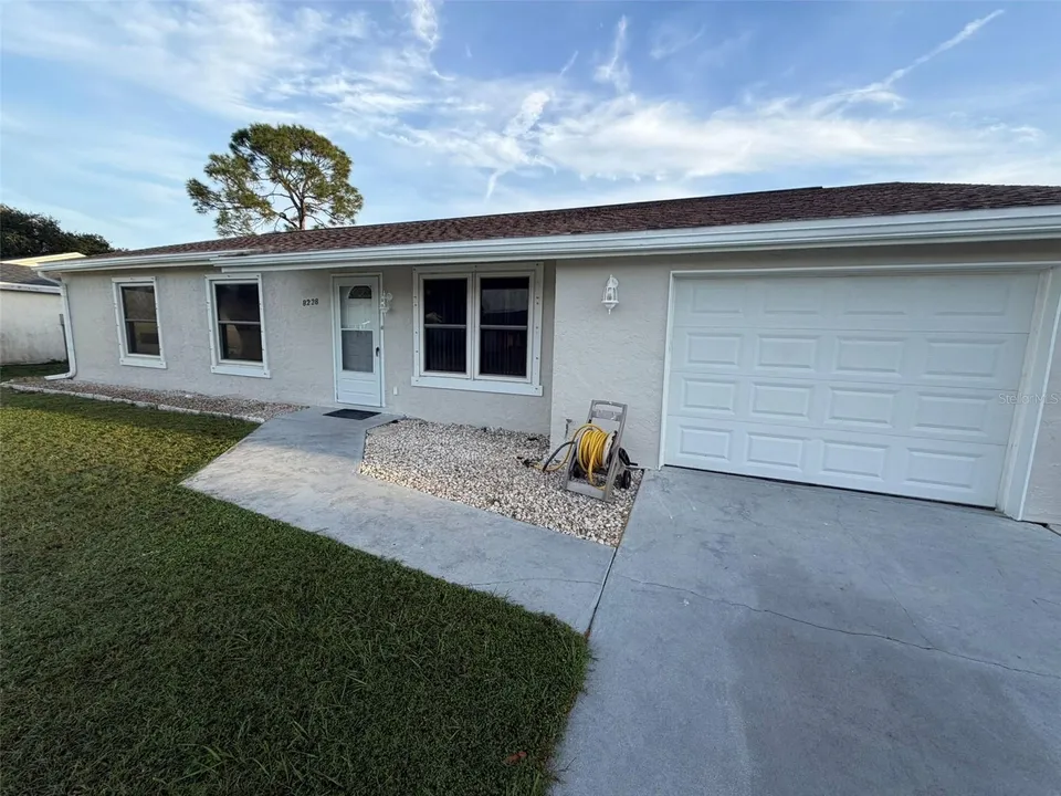 8228 SAN JACINTO AVE, photo 2