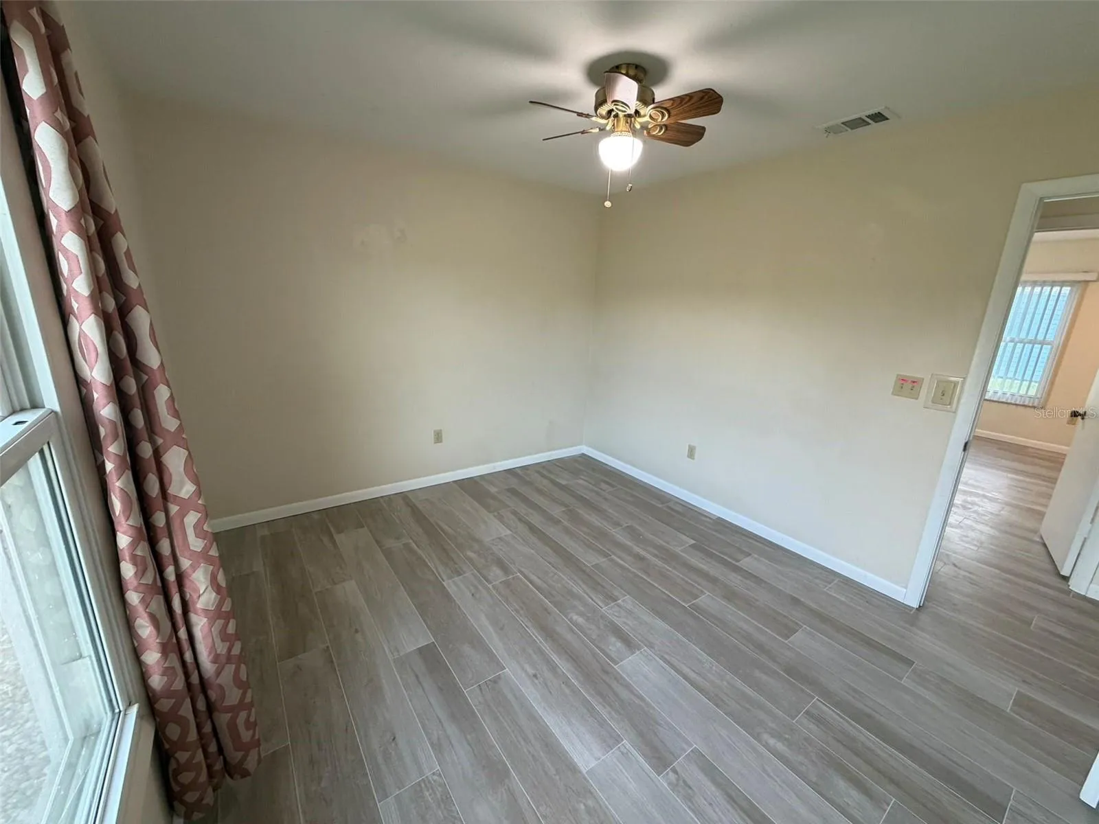 8228 SAN JACINTO AVE, photo 16