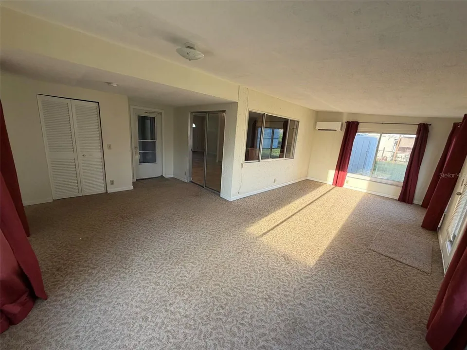 8228 SAN JACINTO AVE, photo 19
