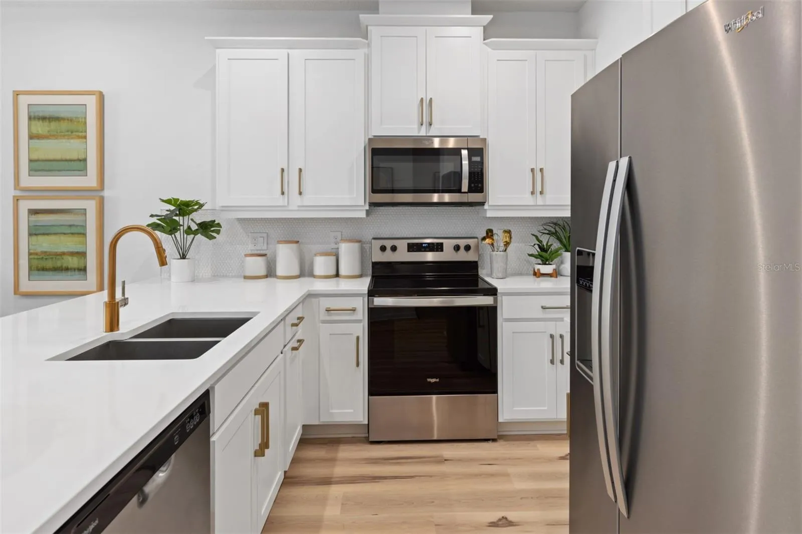 233 SPINDLE PALM CV, photo 7