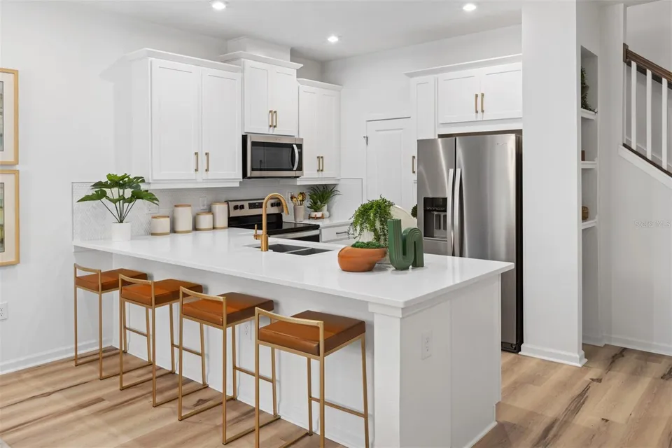 233 SPINDLE PALM CV, photo 8
