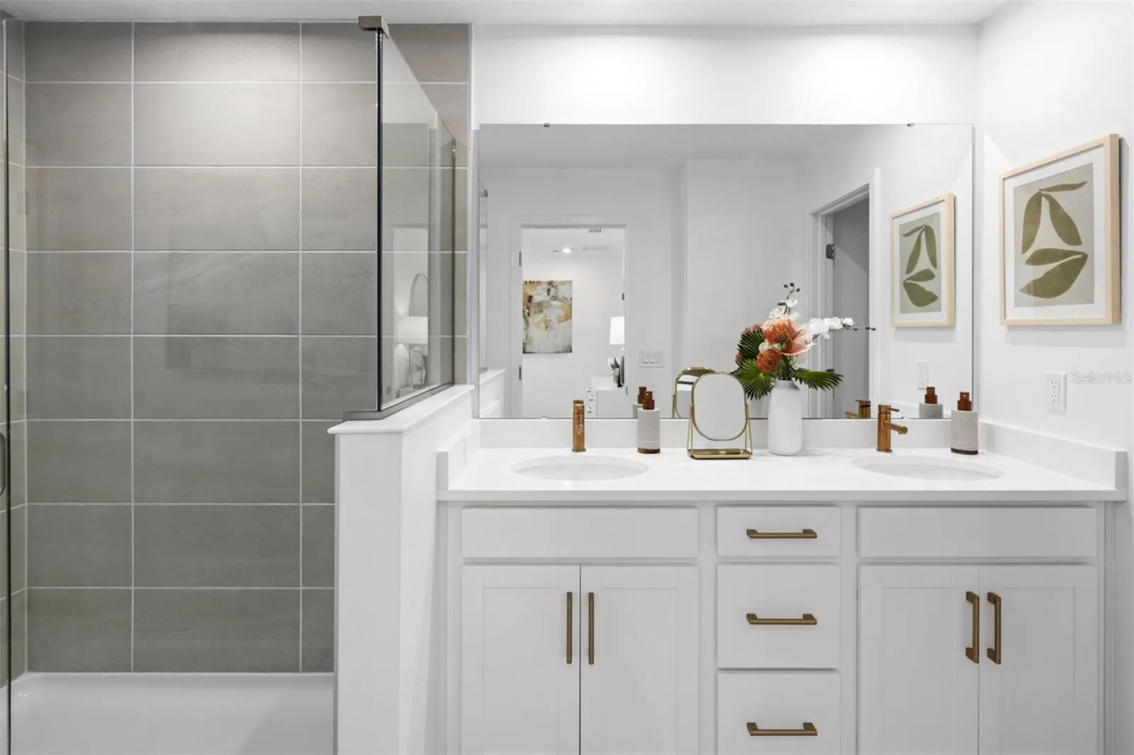 233 SPINDLE PALM CV, photo 14