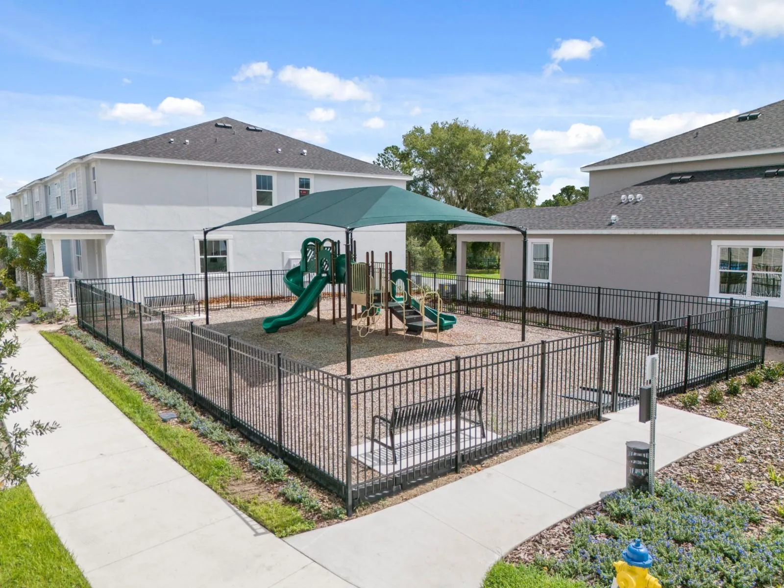 233 SPINDLE PALM CV, photo 19