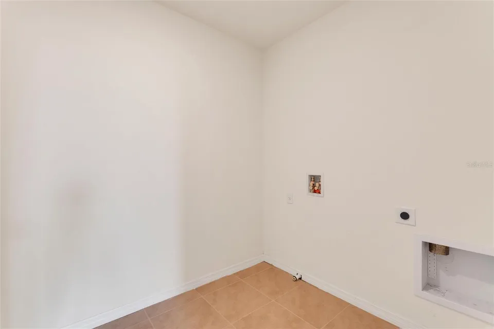 1923 ELKRIDGE ST, photo 17
