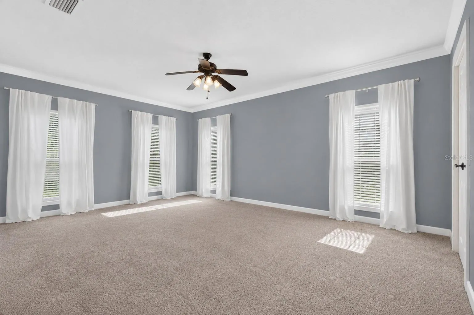 434 VALLEY VIEW DR, photo 26