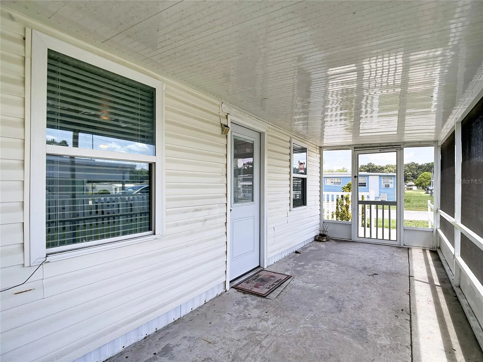 39032 OLA AVE, photo 3