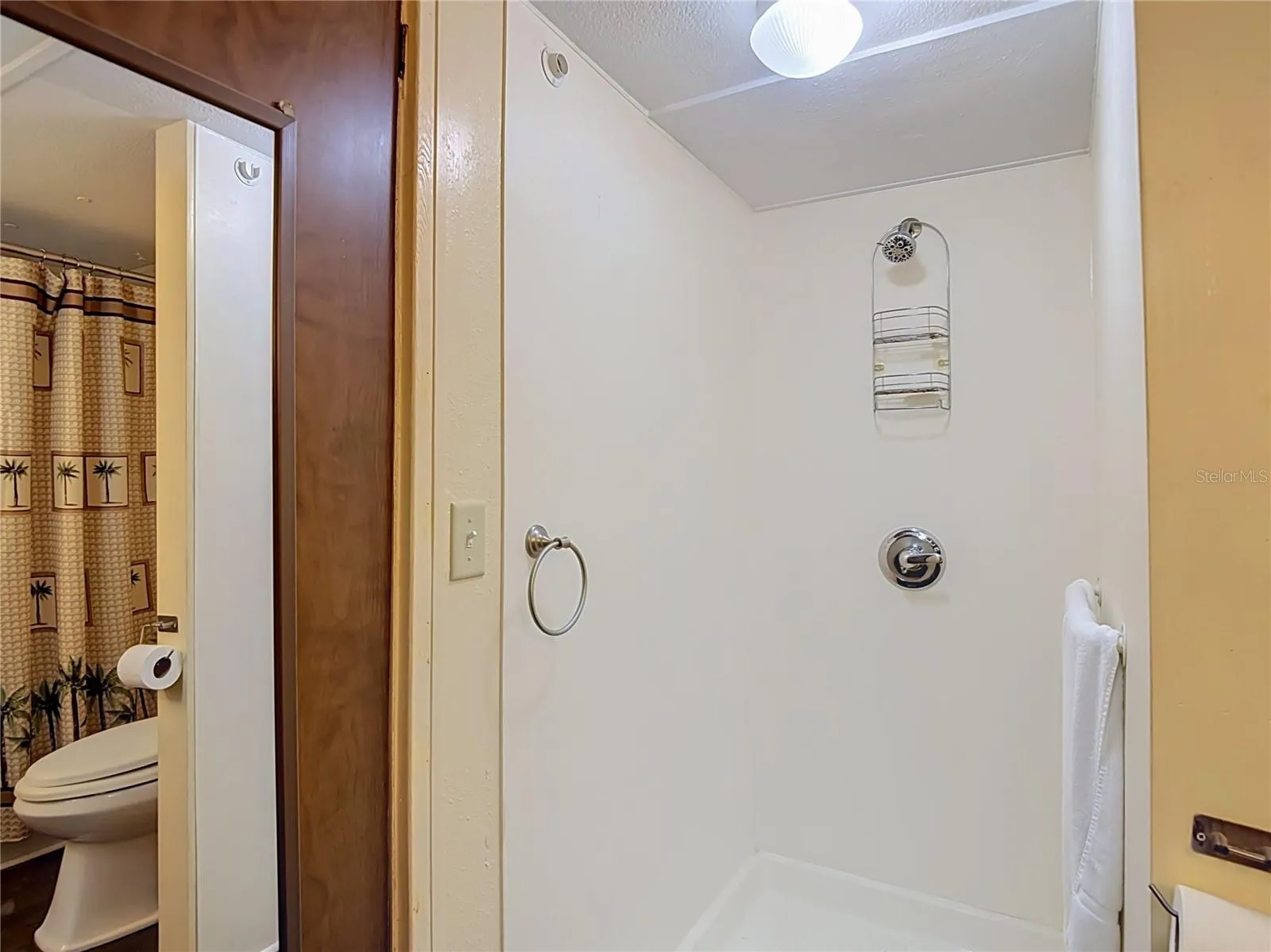 39032 OLA AVE, photo 18