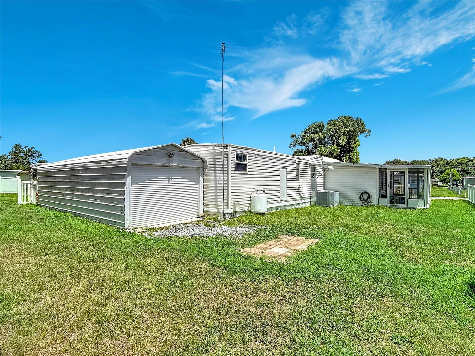 39032 OLA AVE, photo 30