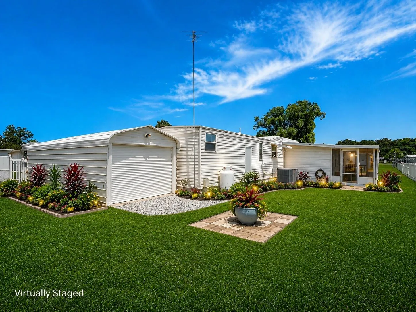 39032 OLA AVE, photo 31