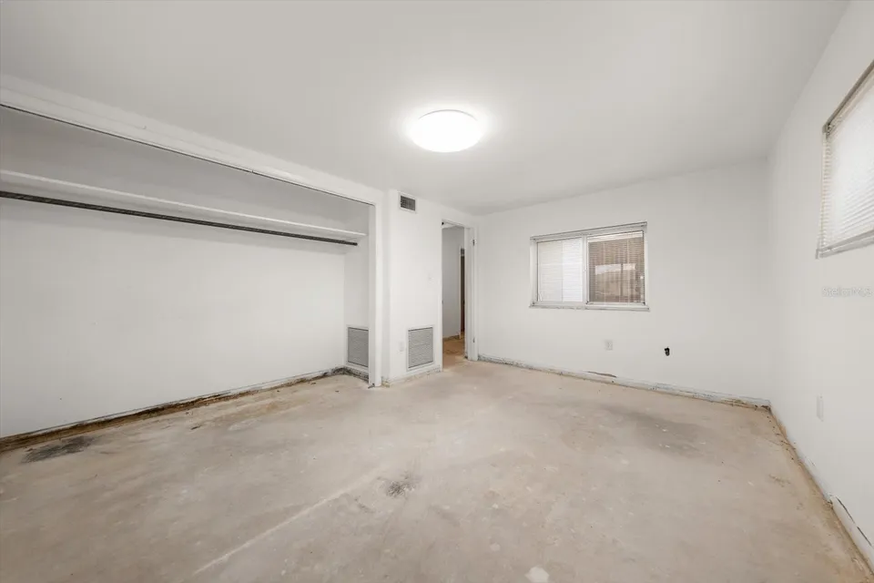 337 LA HACIENDA DR, photo 34