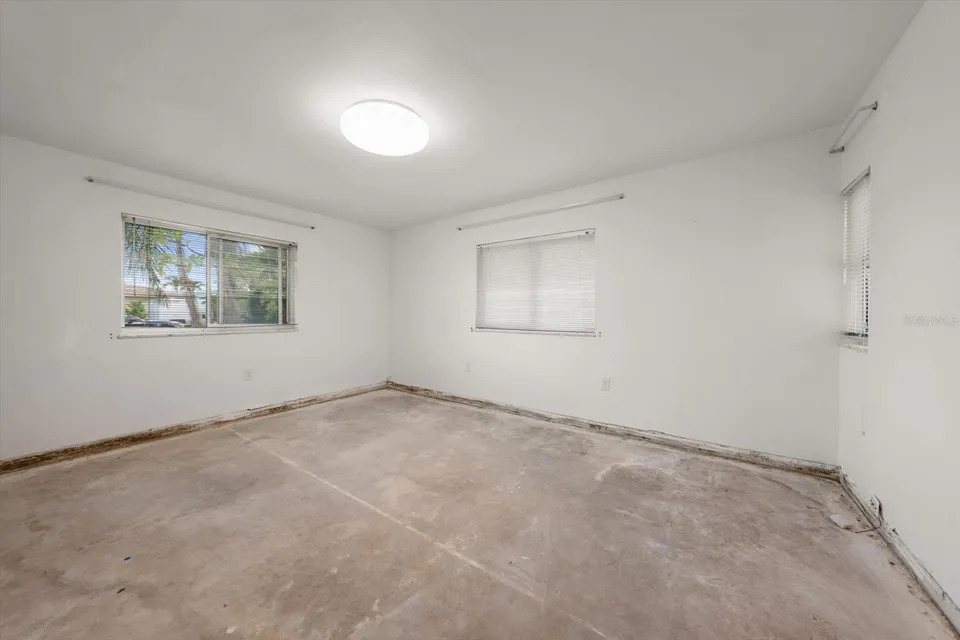 337 LA HACIENDA DR, photo 37