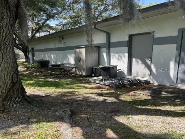 1 FLORIDA PARK DR, photo 3
