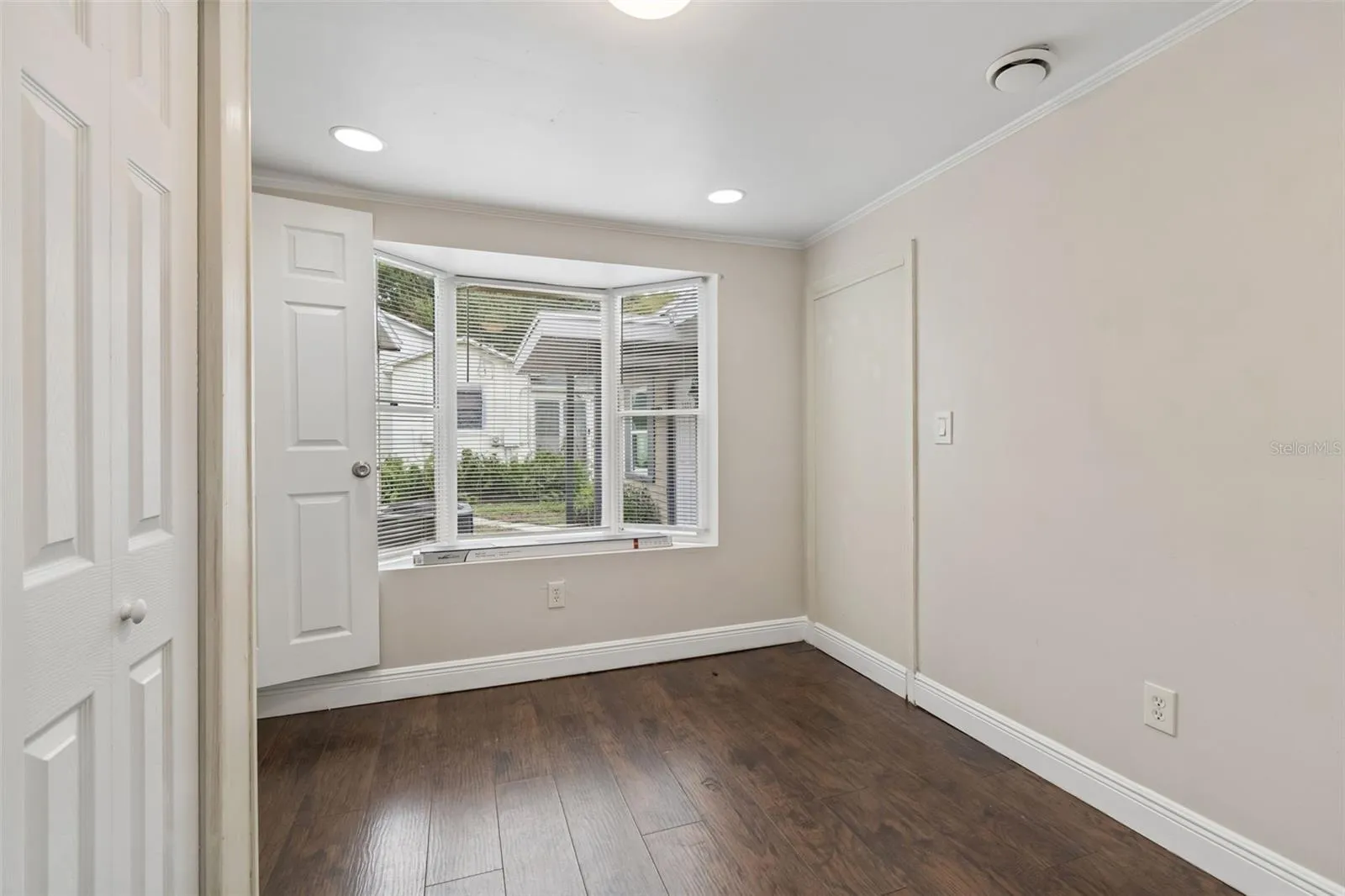 3601 6TH AVE N, photo 16