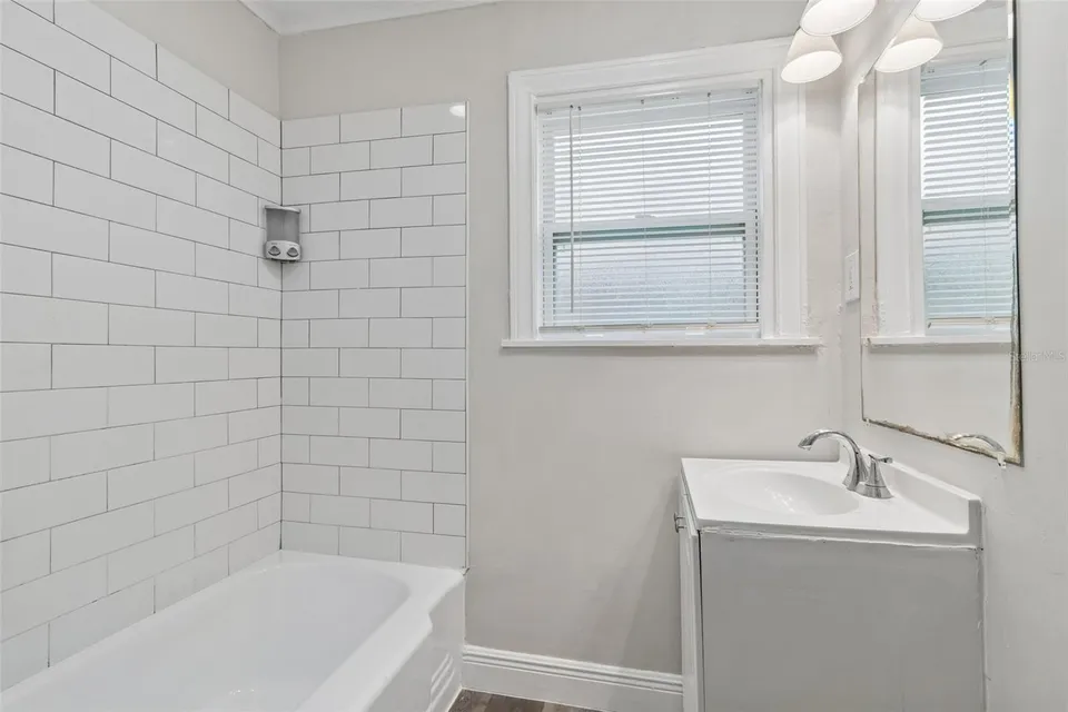 3601 6TH AVE N, photo 18