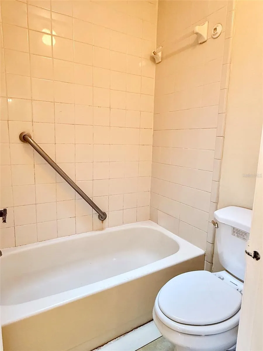 4562 PHEASANT RUN DR #9B, photo 18