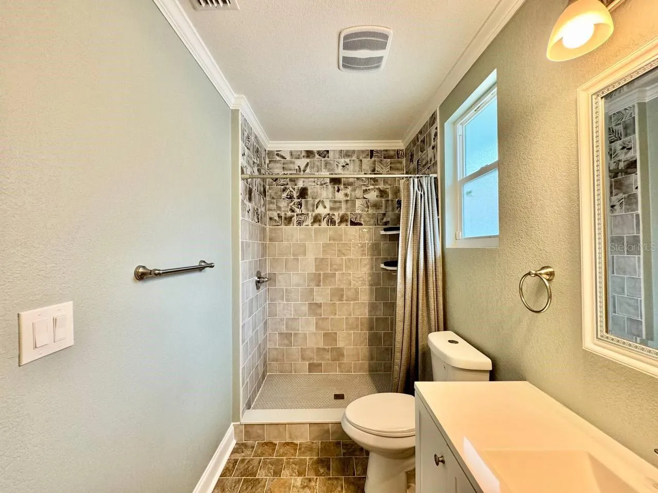 5907 N OLA AVE, photo 31