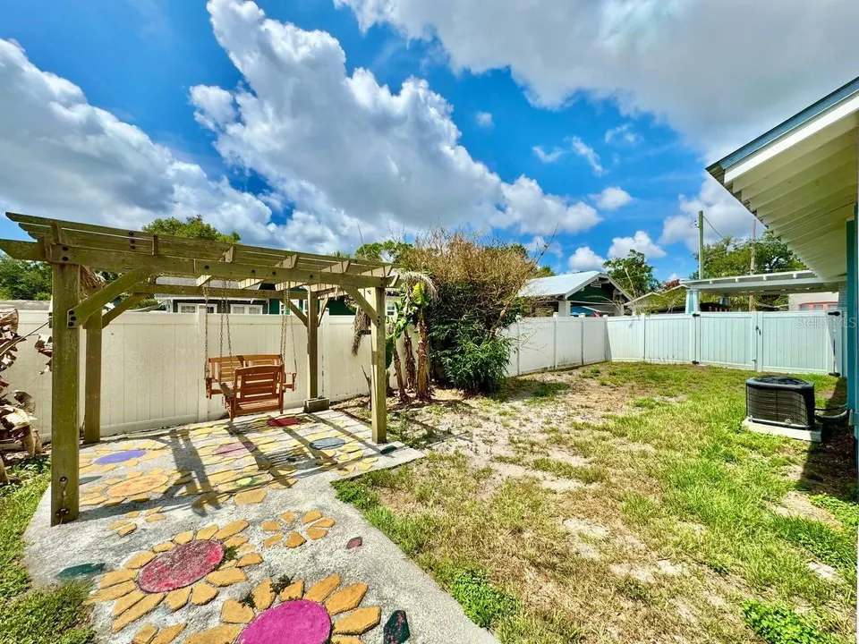 5907 N OLA AVE, photo 36