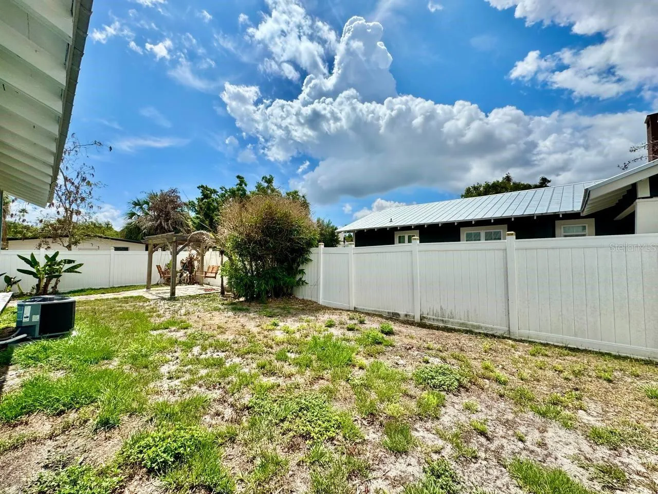 5907 N OLA AVE, photo 39