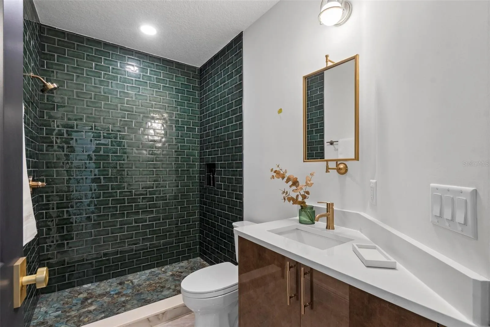 455 RIVERFRONT DR #A101, photo 57