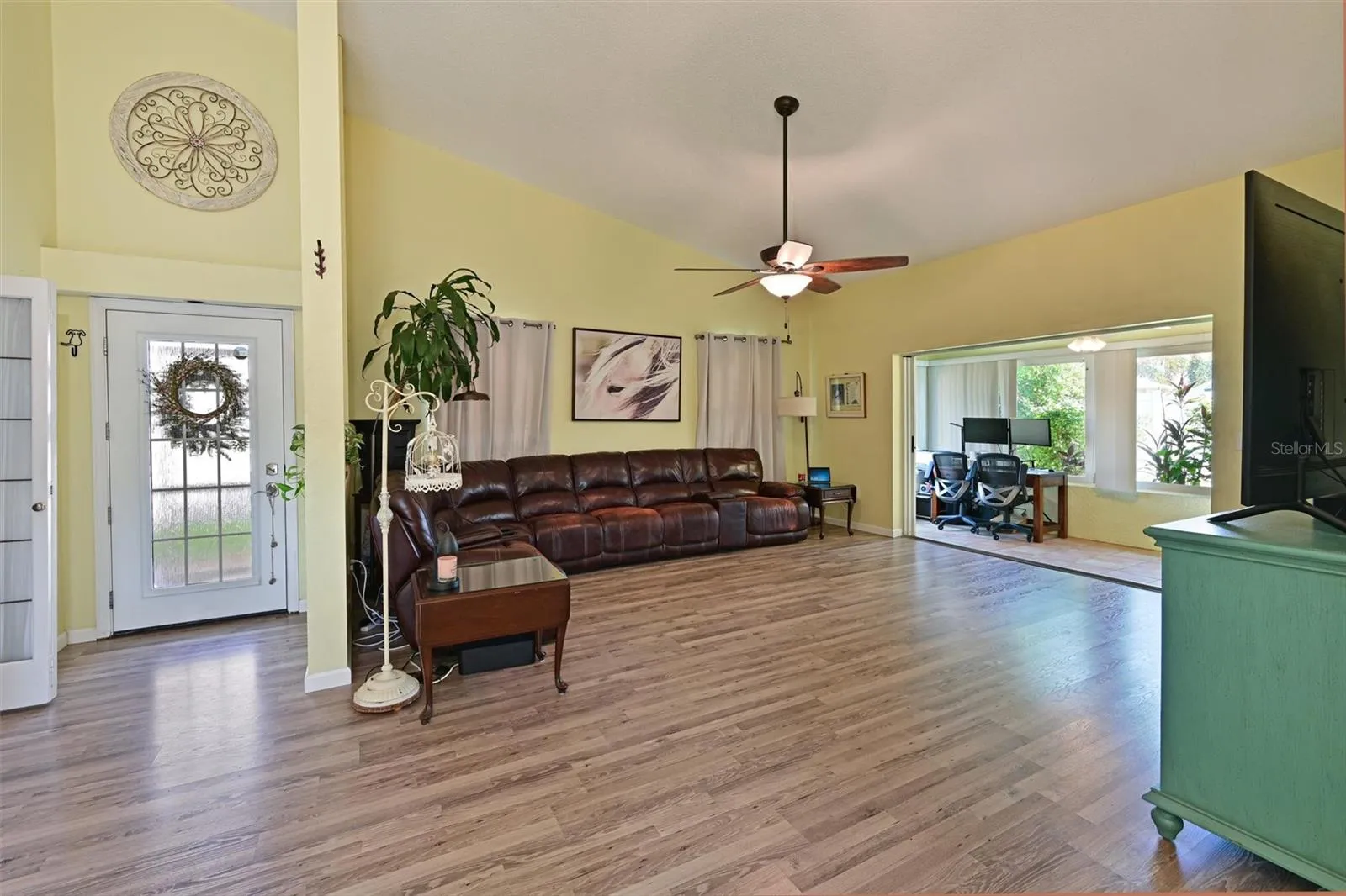 4427 MURFIELD DR E, photo 5