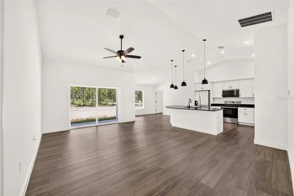 23636 NW WATER OAK AVE, photo 6