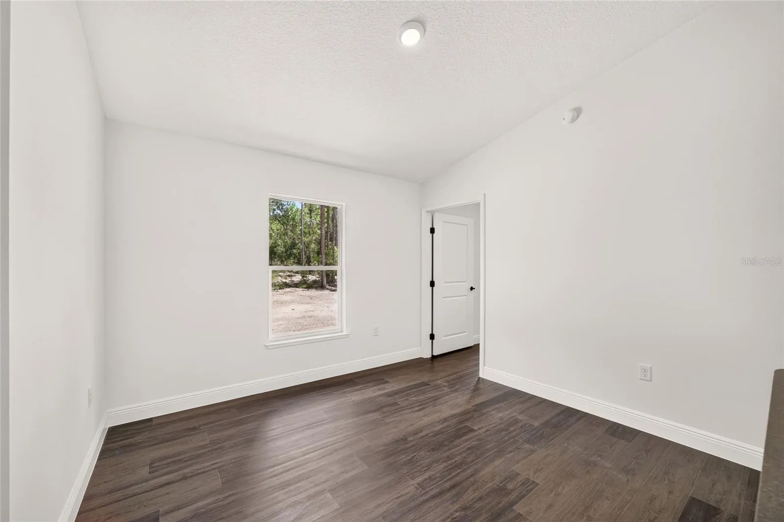23636 NW WATER OAK AVE, photo 10