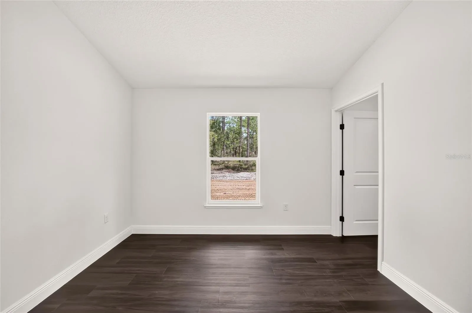 23636 NW WATER OAK AVE, photo 11