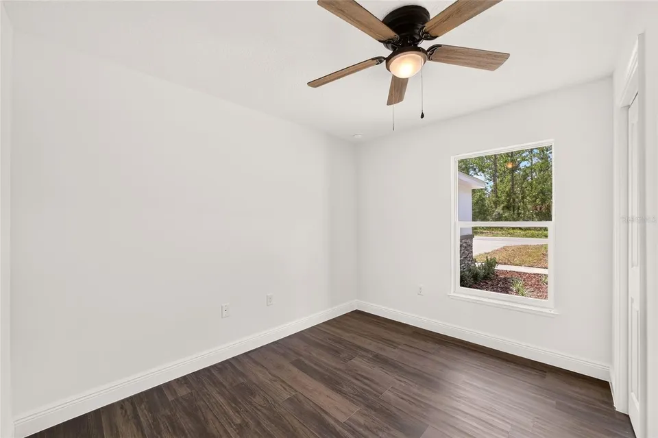 23636 NW WATER OAK AVE, photo 32
