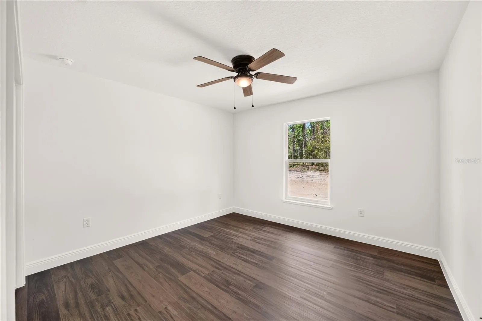 23636 NW WATER OAK AVE, photo 33