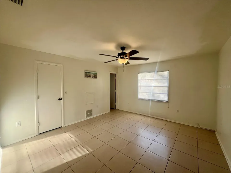 705 BAYOU AVE, photo 12