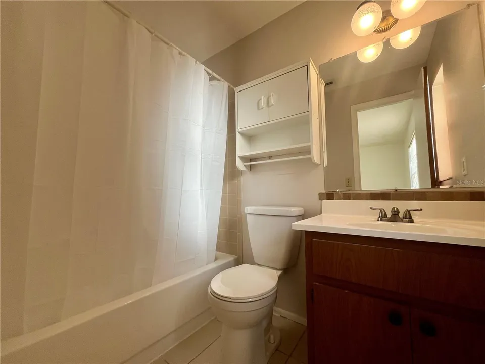 705 BAYOU AVE, photo 13
