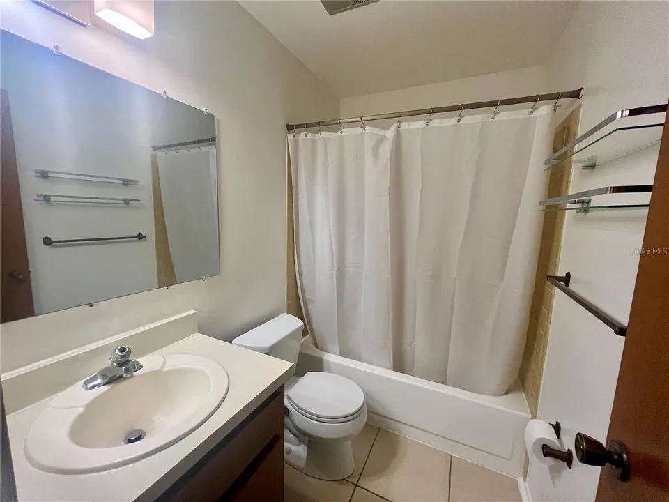 705 BAYOU AVE, photo 18