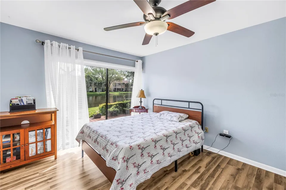 875 S VILLAGE DR N #101, photo 15