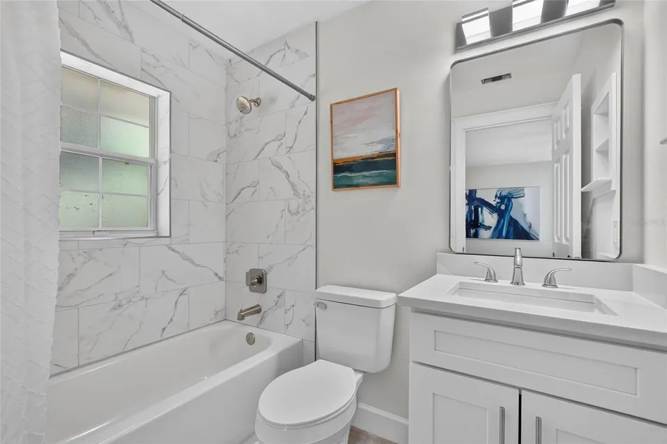107 LINDSAY DR, photo 29