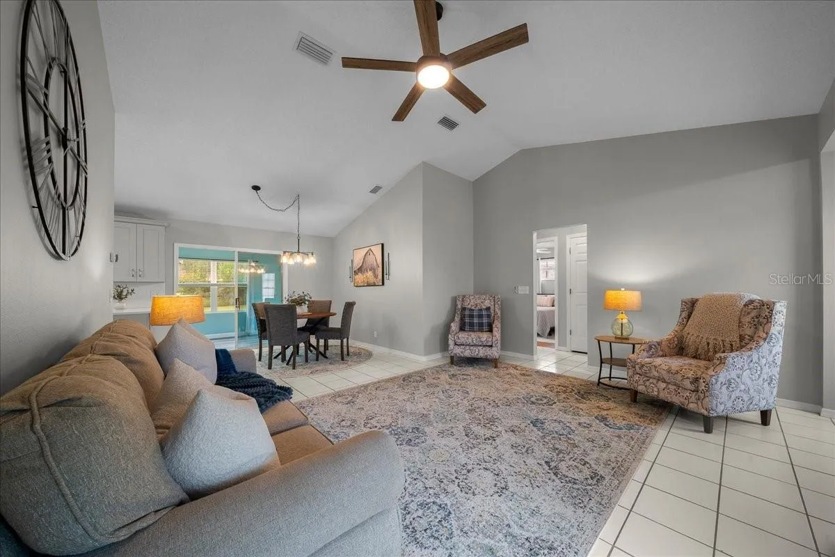 4504 NW 32ND ST, photo 5
