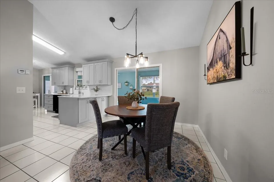 4504 NW 32ND ST, photo 9