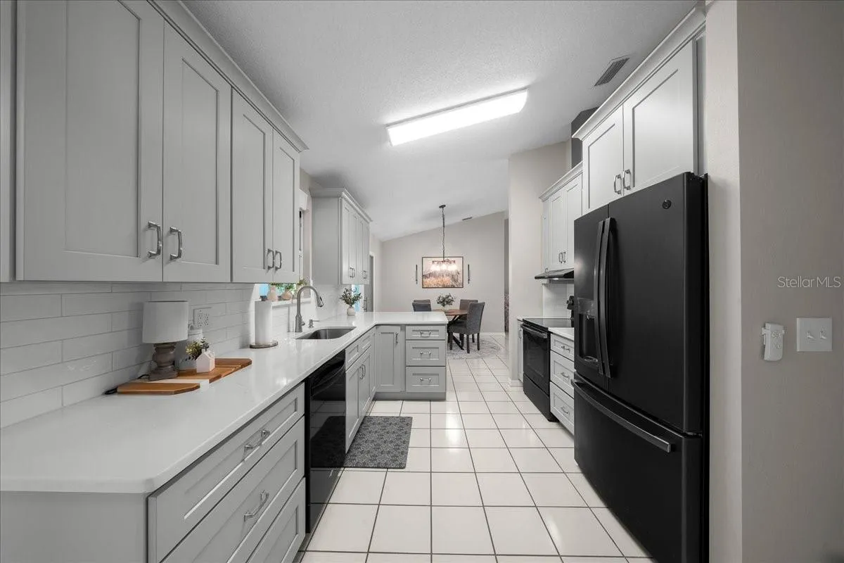 4504 NW 32ND ST, photo 13
