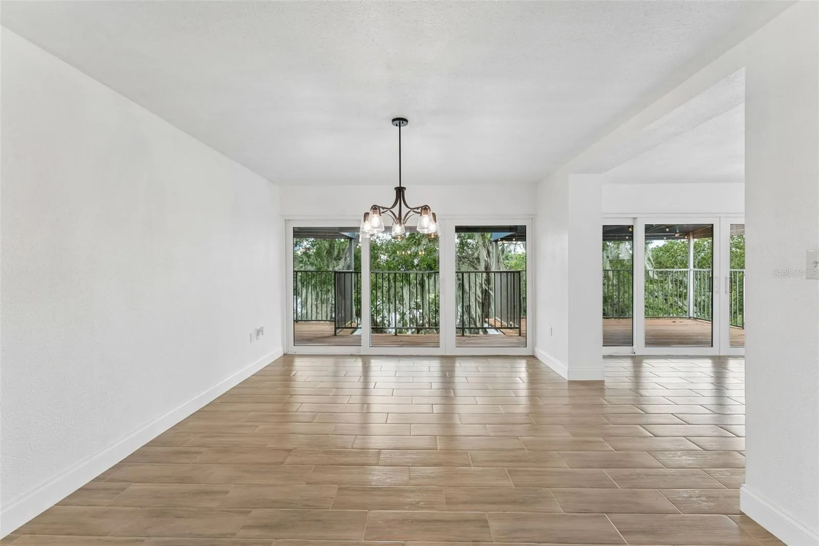 1100 DELANEY AVE #F500, photo 10
