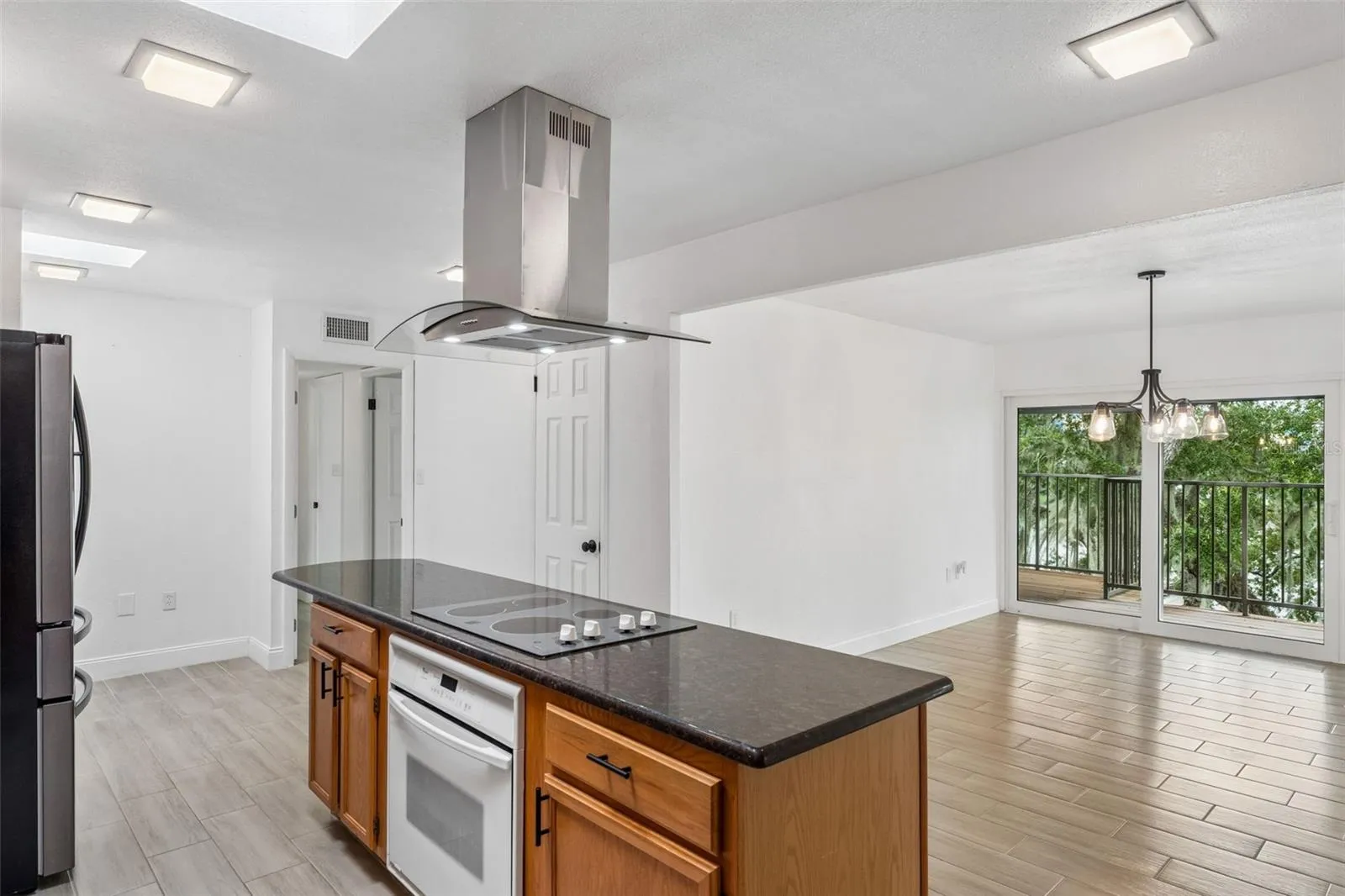 1100 DELANEY AVE #F500, photo 16
