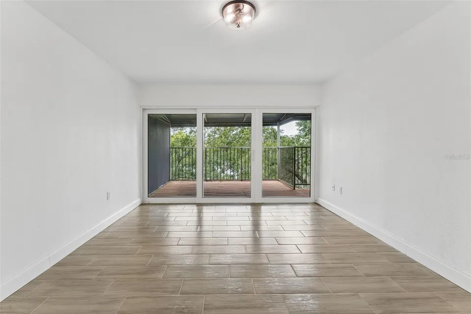 1100 DELANEY AVE #F500, photo 20
